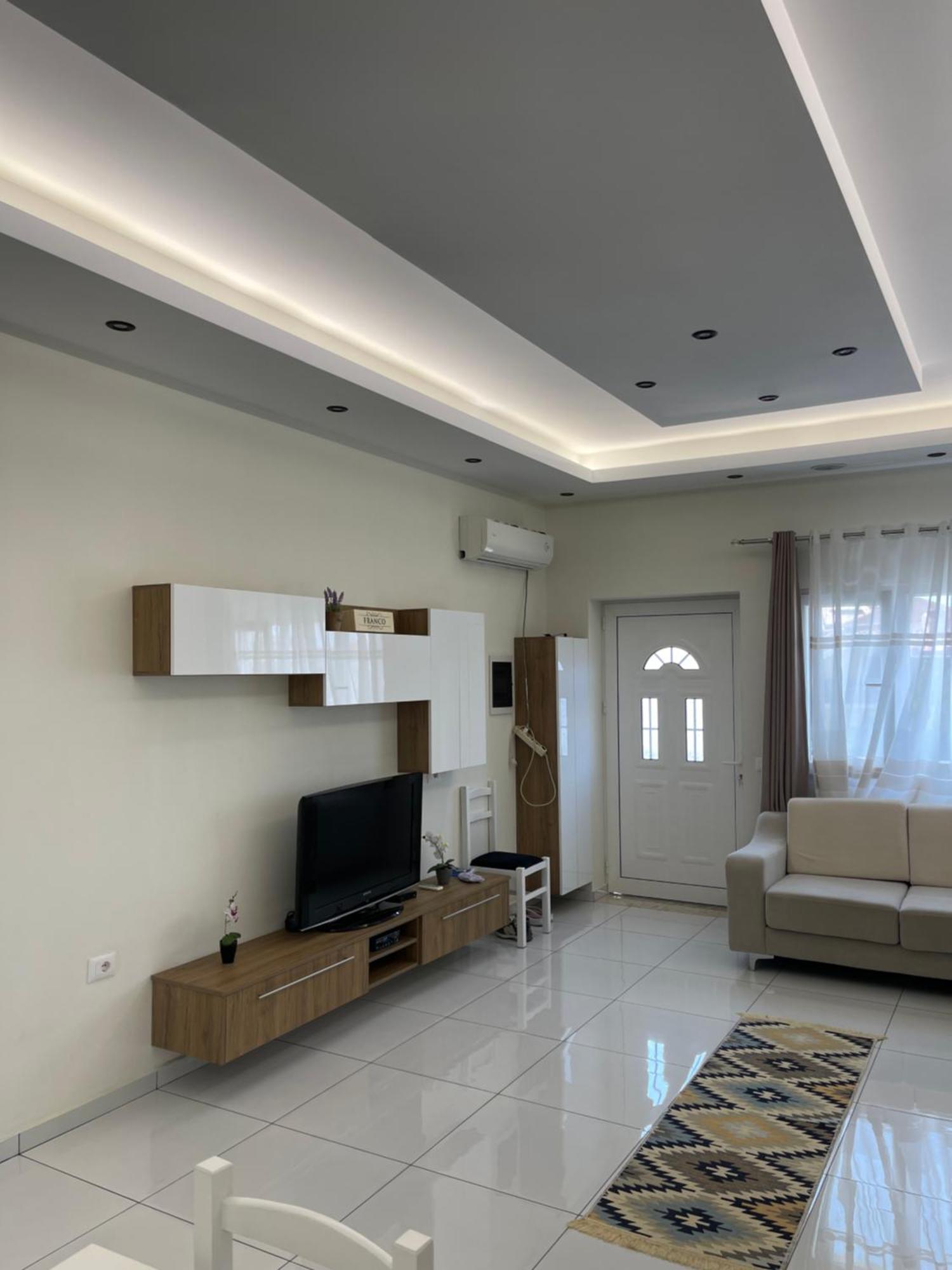Franco Apartments Tirana Esterno foto